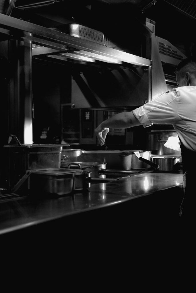 Chef et équipe hôtel restaurant Drôme