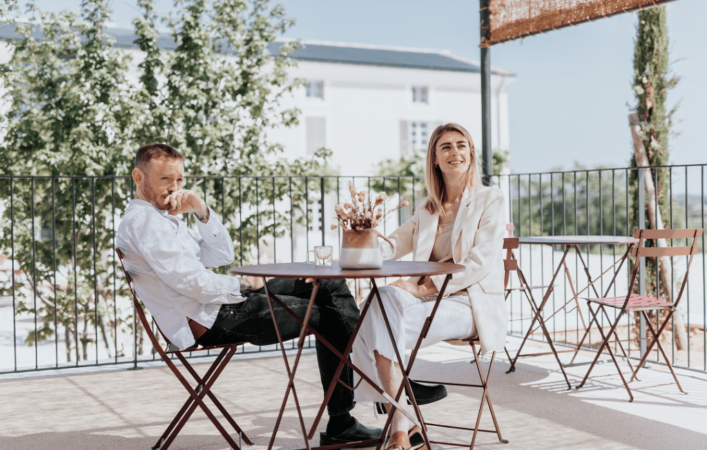Cindy Et Ted Sur La Terasse De Garenne