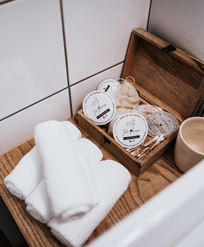 Salle De Bain Extérieur de Garenne - Hotel et Restaurant gastronomique en Drôme Provençale